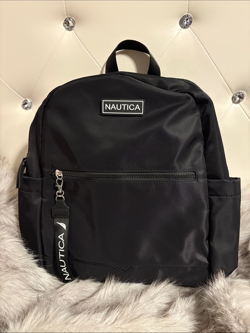 Nautica Black Casual Backpack with Logo Accent